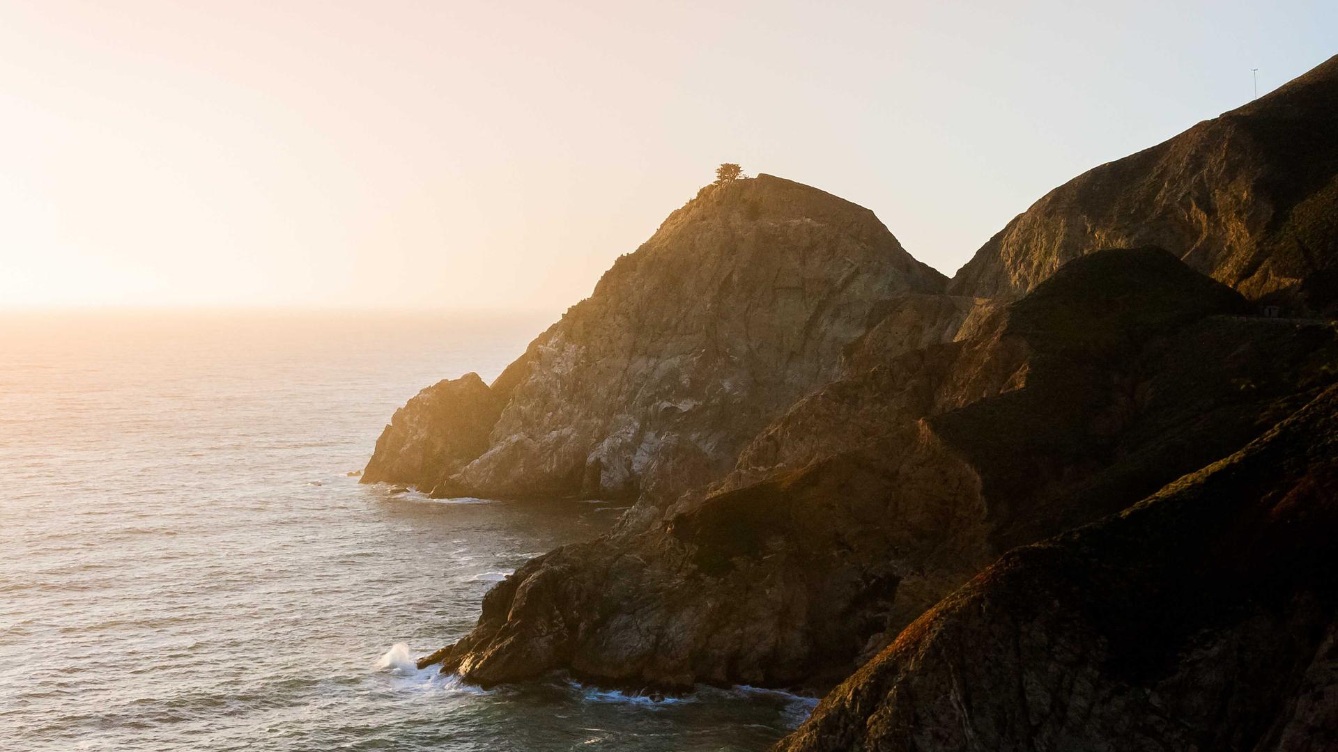 Syntract Capital office — server room infrastructure